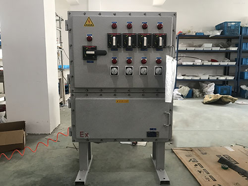 touch screen control cabinet