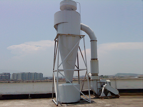 Diffuse cyclone dust collector
